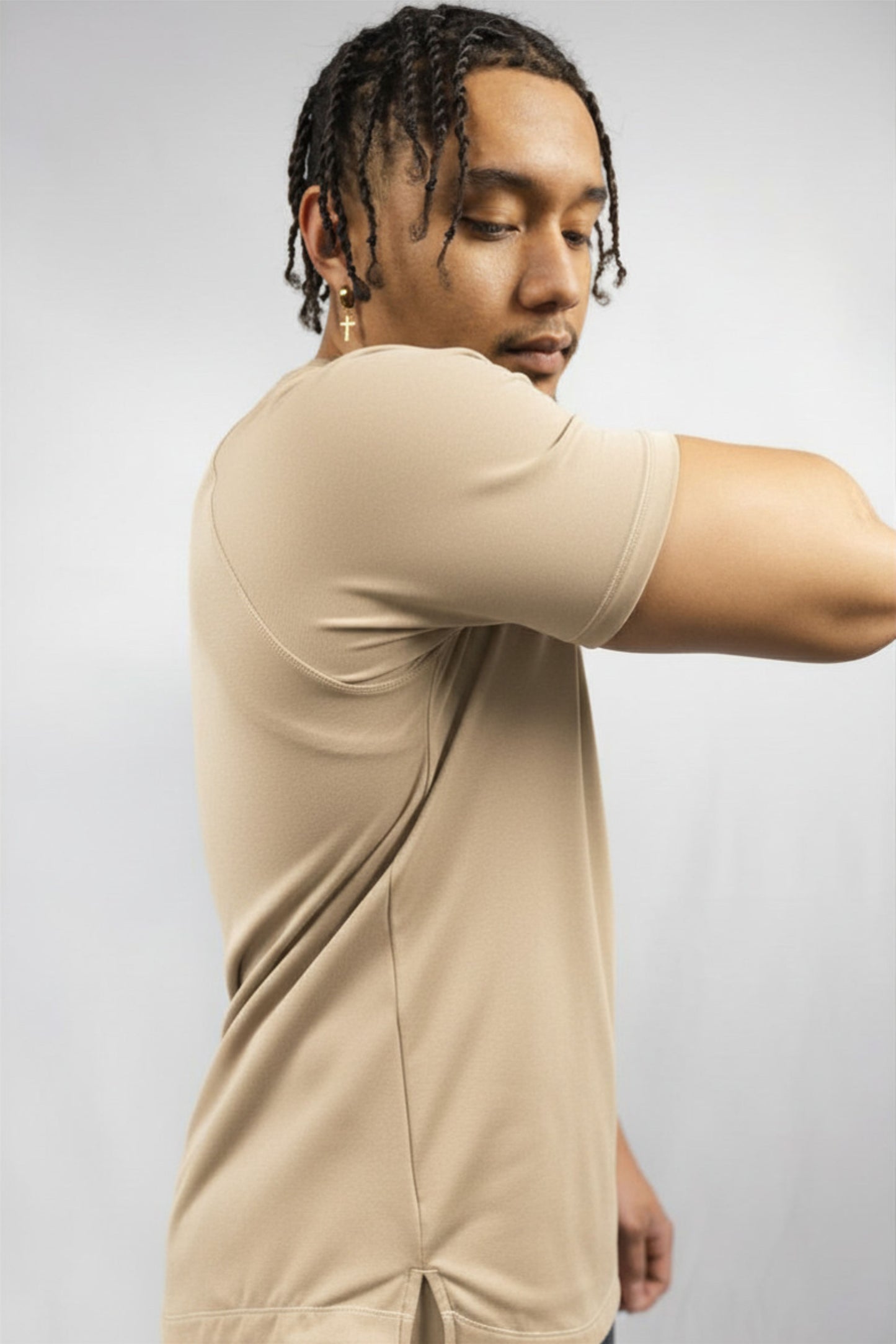 VIRA MOTION Tee